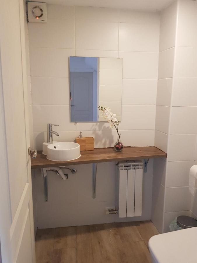 Apartament Vall De Montserrat Castellbell i Vilar Ngoại thất bức ảnh